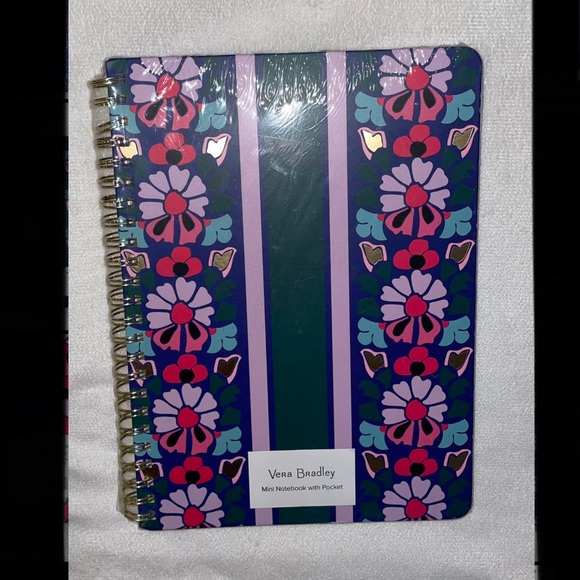 New! Vera Bradley Mini Notebook W/Pocket Romantic Paisley🌸160 page Spiral✨ - Picture 3 of 12